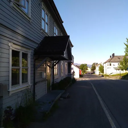 Hotel Sandnessjoen Overnatting